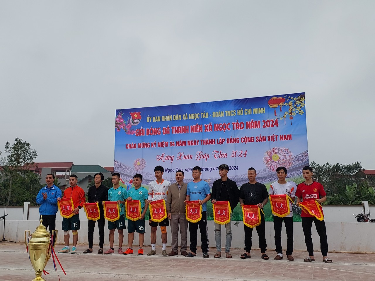 Giải bóng đá thanh niên xã Ngọc Tảo nhân dịp chào Xuân Giáp Thìn 2024 và kỷ niệm 94 năm ngày thành lập Đảng Cộng sản Việt Nam (03/02/1930 -03/02/2024).