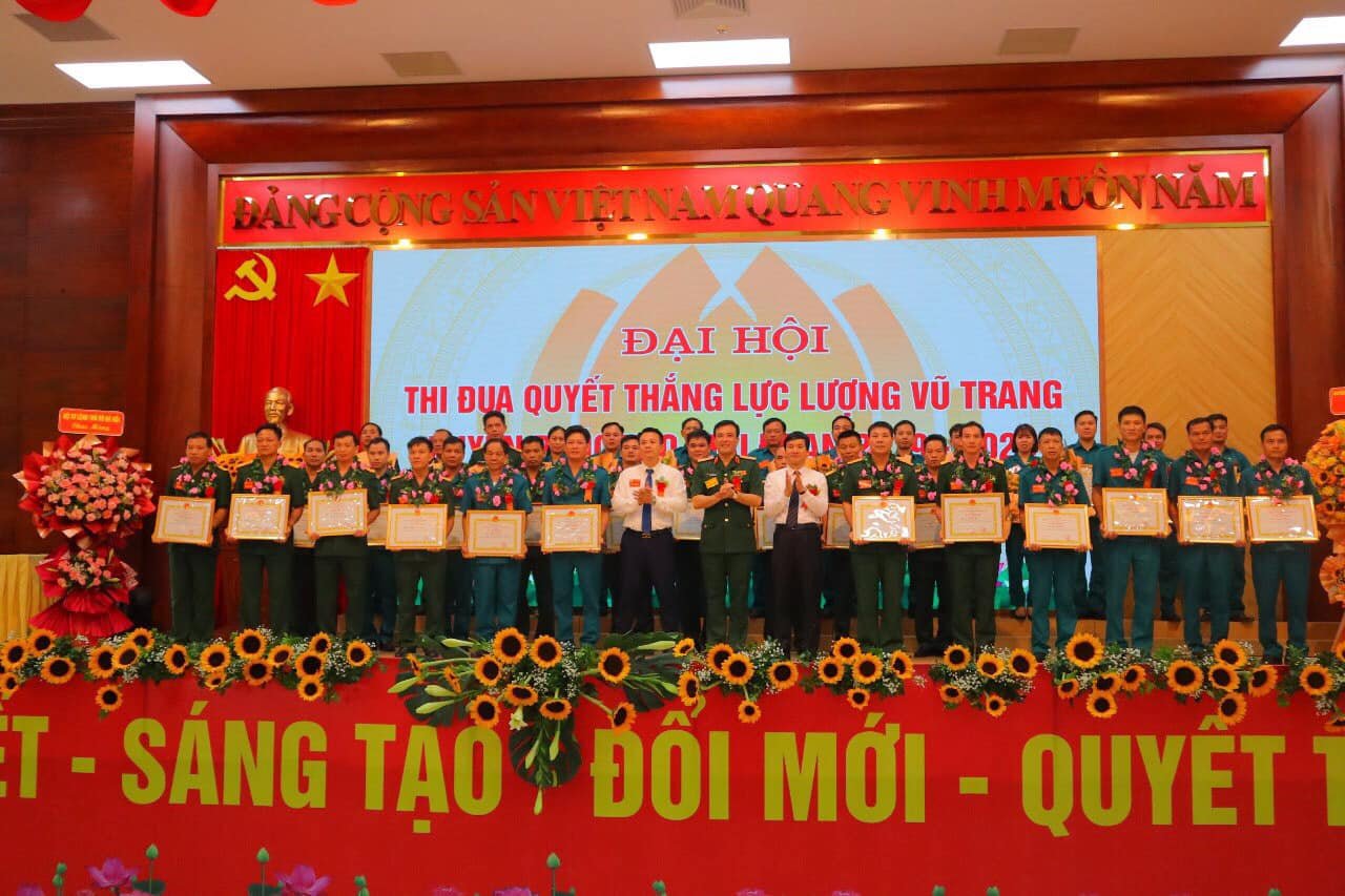 Đại hội thi đua quyết thắng LLVT Huyện Phúc Thọ giai đoạn 2019 - 2024